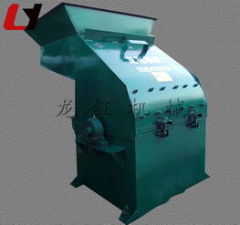 麥秸自動(dòng)進(jìn)料粉碎機(jī) 小型秸稈粉碎機(jī)的農(nóng)業(yè)革新力量
